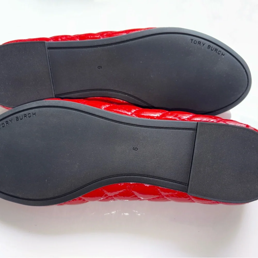 Tory Burch chelsea quilted ballet flat vince patent crinkle, fiesta red/gold sz6 - Picture 12 of 13